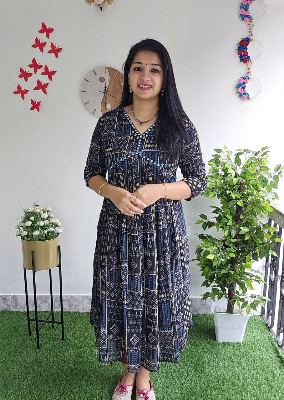 Normal Kurti/AliaCut-BLACK – Priya's Magic World