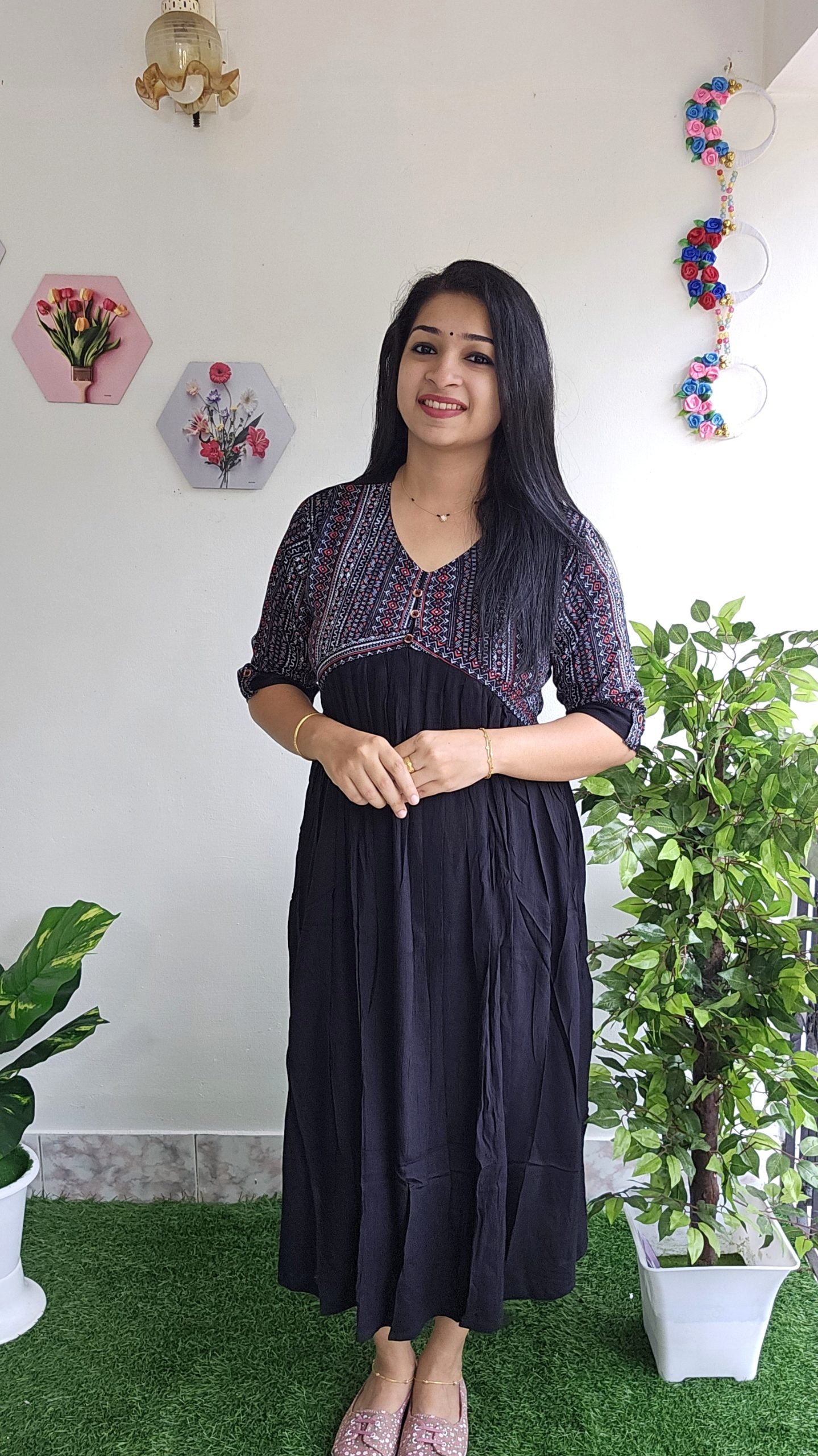 Normal/Alia Cut kurtis-BLACK – Priya's Magic World