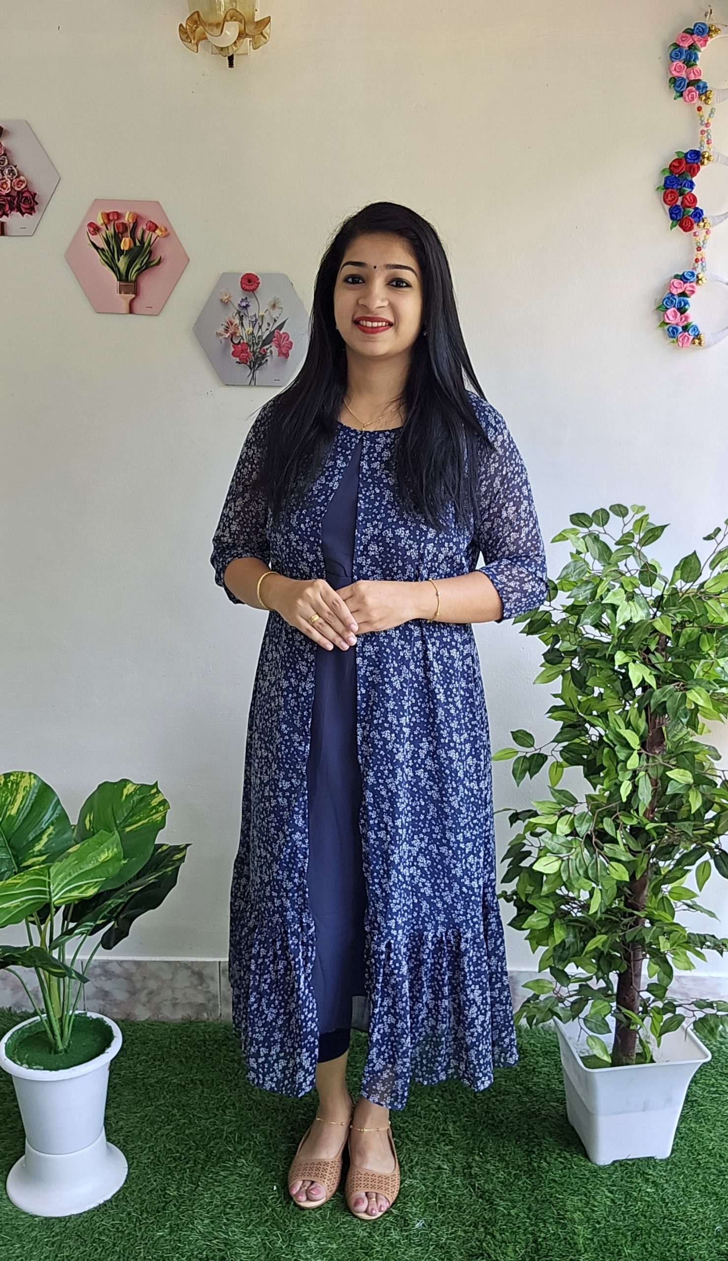 How to style a kurti in winter? | Denim jacket outfit, Dress indian style,  Kurti